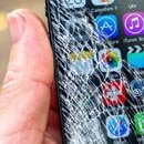 Что делать, если разбил экран на iPhone?
