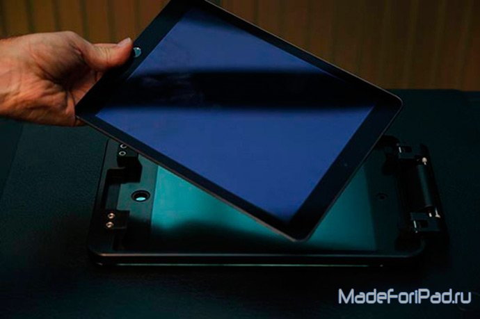 Компания Holocube продемонстрировала первый в мире голографический чехол для iPad Air 2